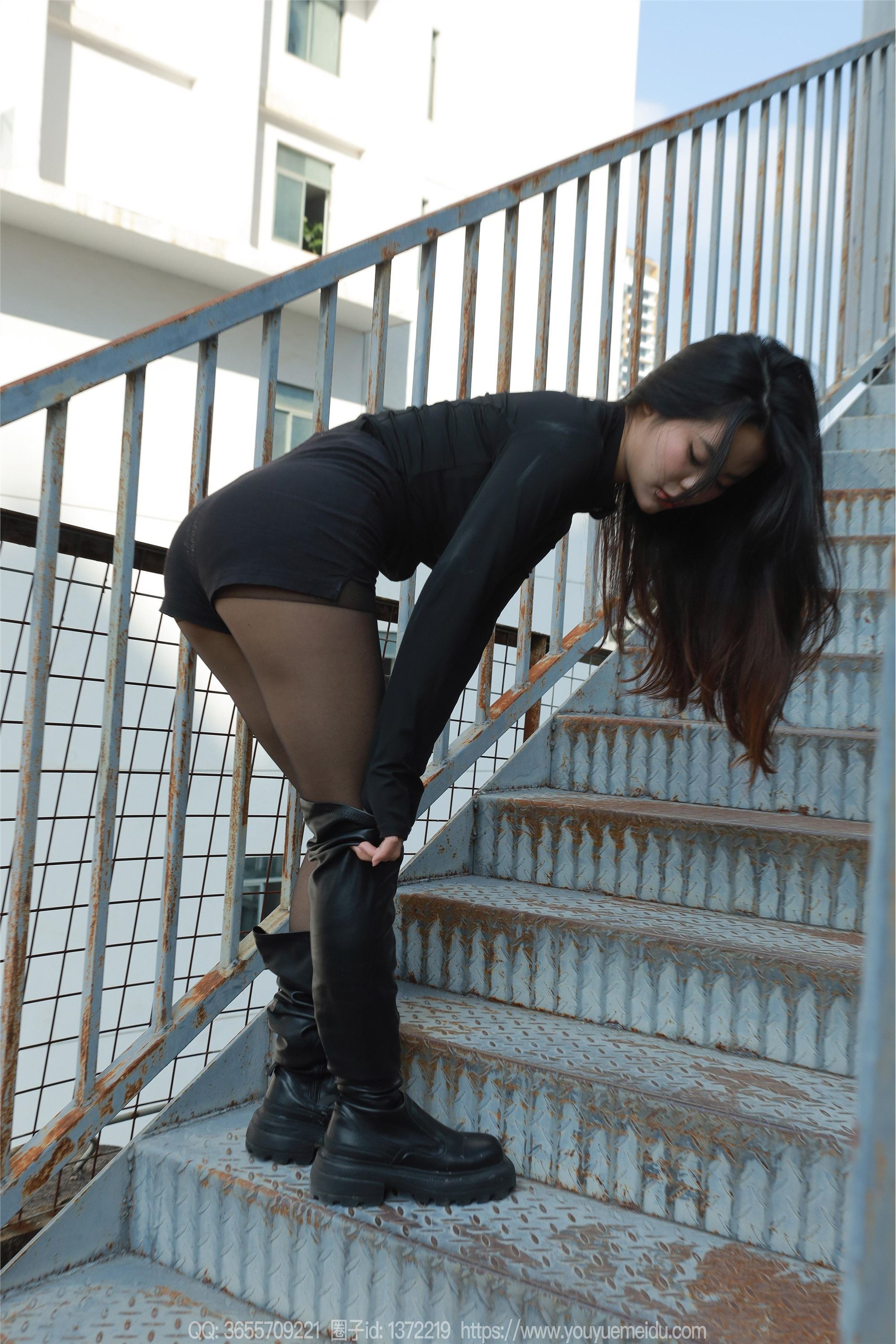 IESS异思趣向  2024.01.10 丝享家 1634 兔兔《黑斯长靴》